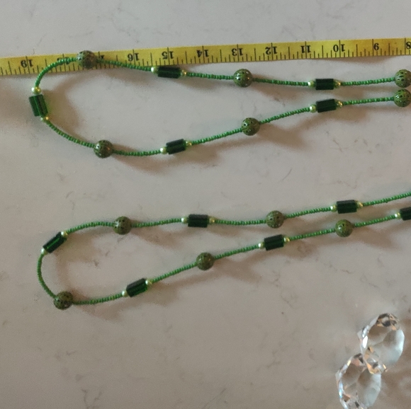 Long beaded necklaces (2) - Picture 6 of 9
